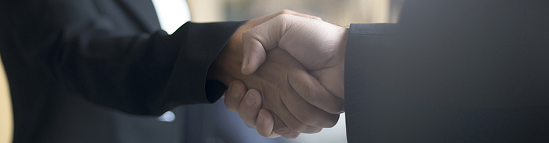 Skontaktuj się z nami